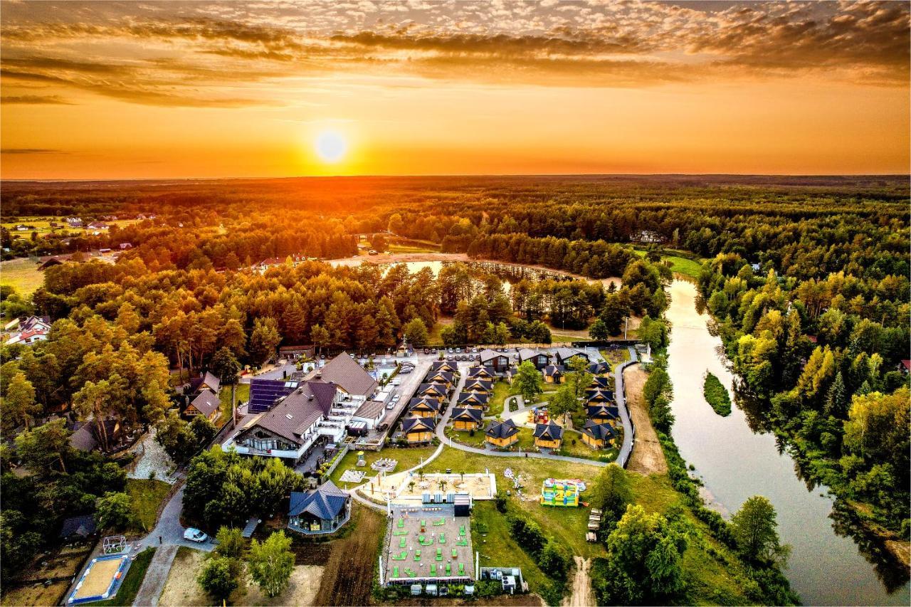Hotel Bacowka Radawa & Spa Exterior photo